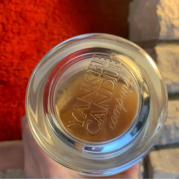 Yankee Candle 2x4 Scent Retired Rare 22 Oz Jar - Picture 4 of 6